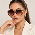 Women’s Oversized Square Sunglasses – Brown Gradient Lenses with Gold-Tone Detail