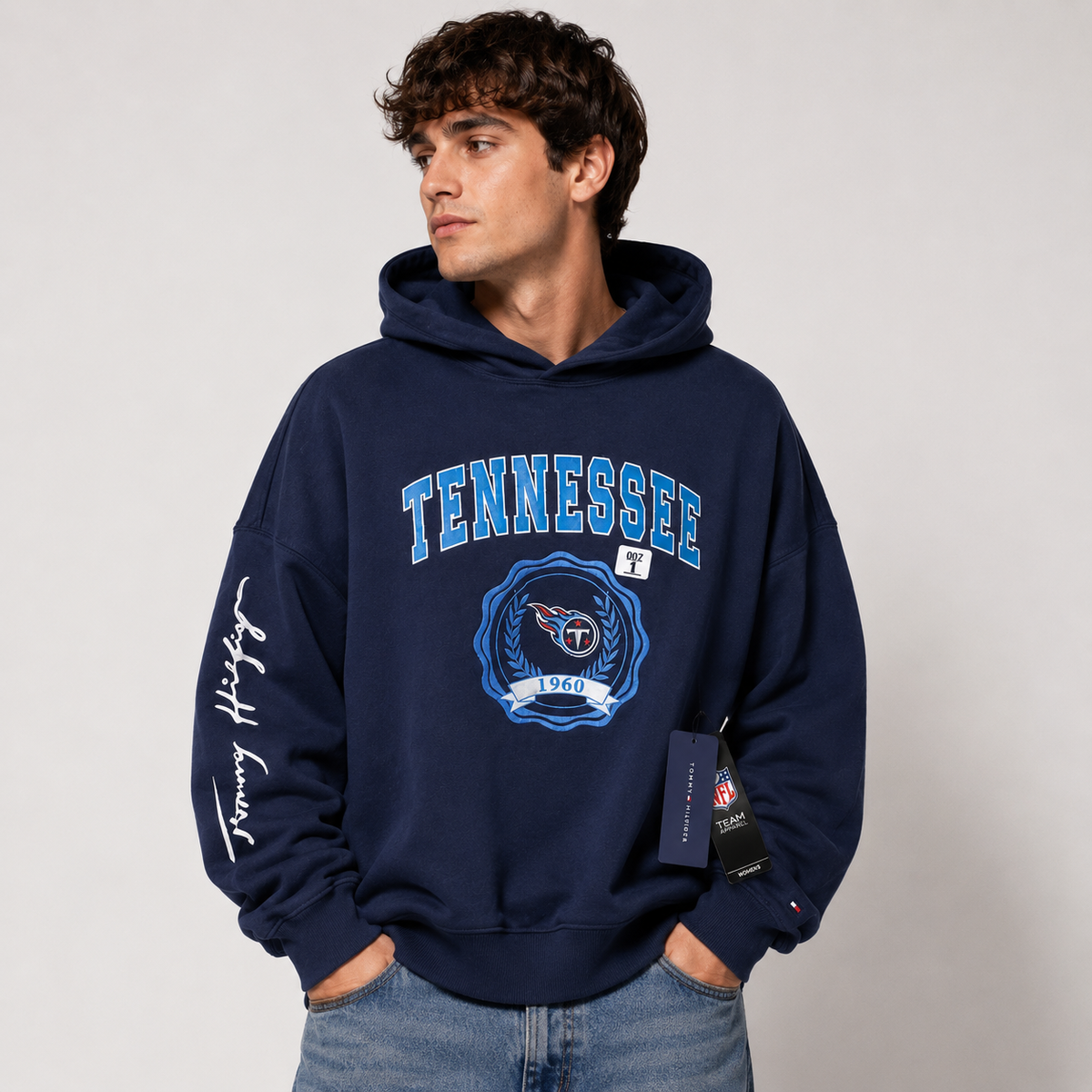 Tommy Hilfiger Tennessee Titans NFL Crest Pullover Hoodie – Navy